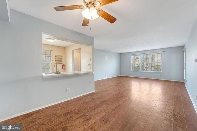 Building Photo - 1707A Heatherstone Ct