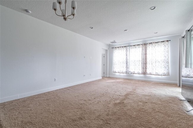 Building Photo - 14815 Milfoil Ave