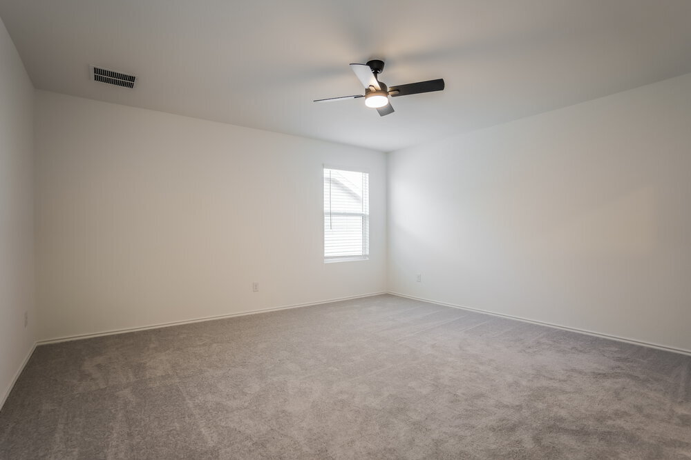 Building Photo - 400 Park Ave