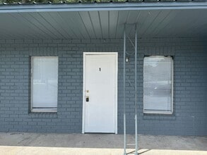Building Photo - 1911 Citrus Blvd