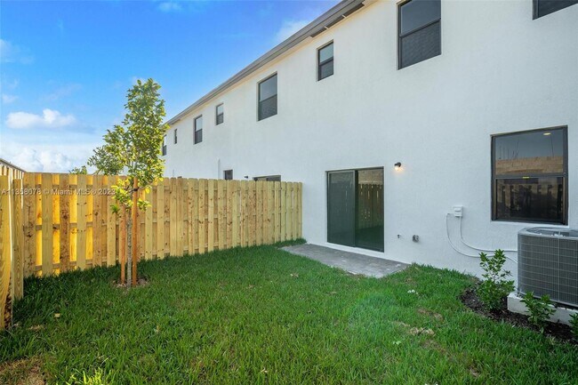 Building Photo - 23467 SW 129th Path