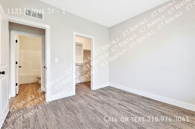 Building Photo - 1121 N Joye St