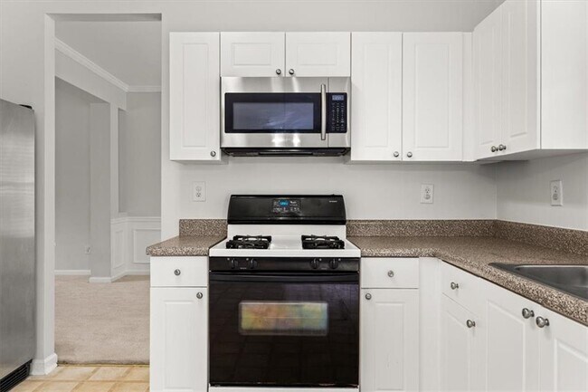 Building Photo - 7648 Cozy Ln
