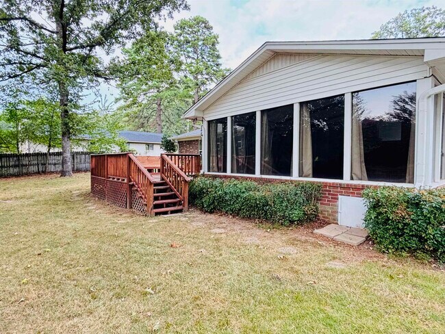 Building Photo - 816 Teresa Dr