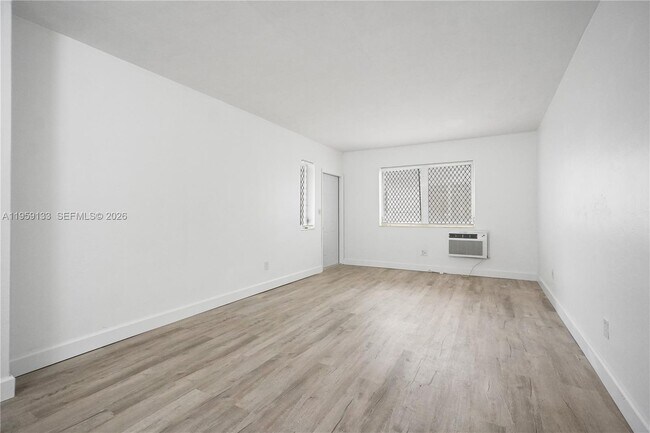 Building Photo - 710 82nd St