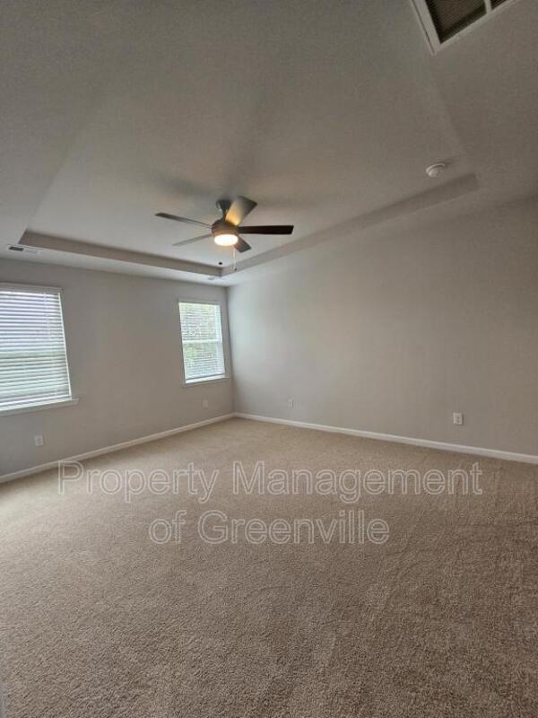 Building Photo - 416 Mariene Dr