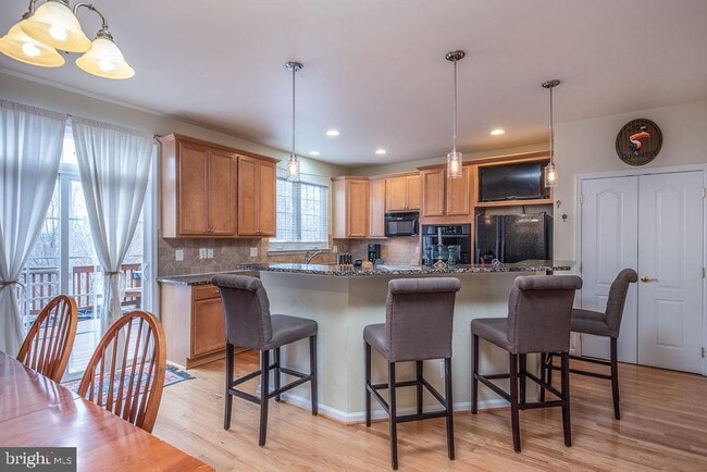 Building Photo - 9776 Corbett Cir