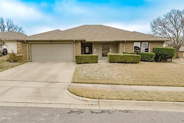 Primary Photo - 3100 Green Country Ct