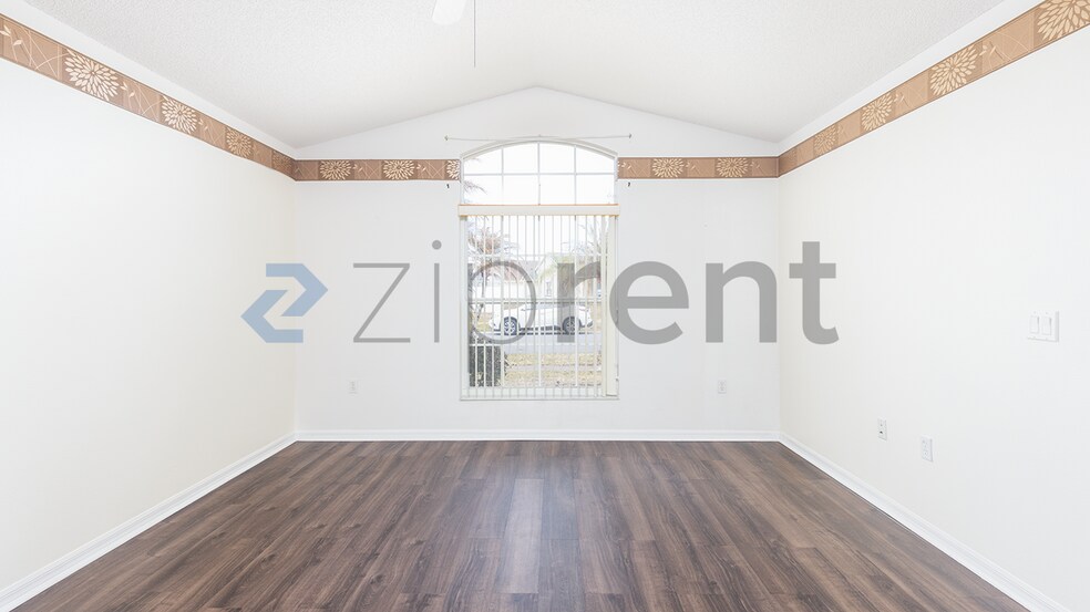 Building Photo - 663 Eagle Pointe S