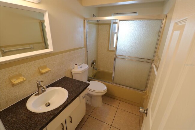 Building Photo - 7825 Birchwood Dr