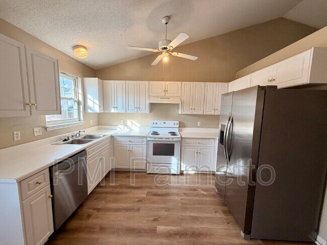 Building Photo - 104 Shipyard Blvd