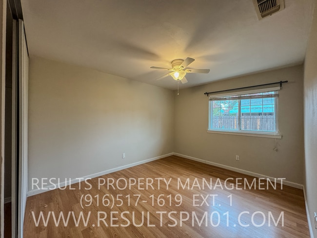 Building Photo - Charming 3-bedroom 2-bathroom home