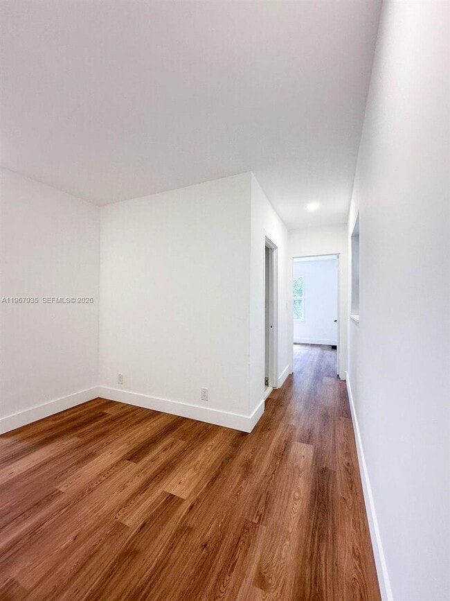 Building Photo - 1255 Jackson St