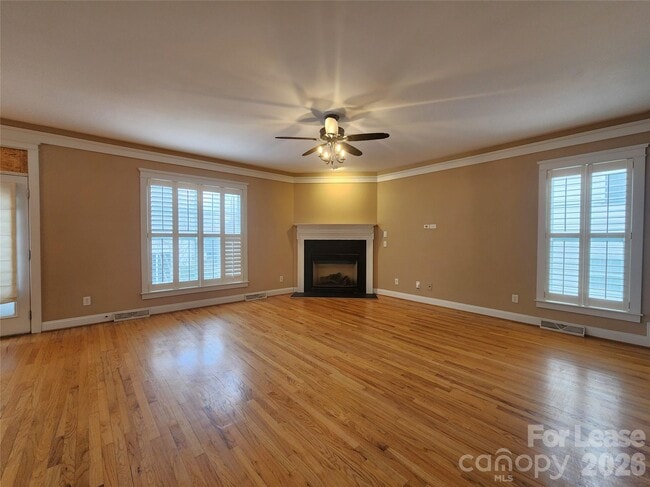 Building Photo - 7237 Atwater Ln