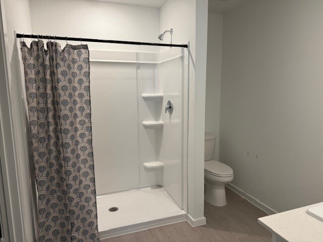 Easy to maintain shower - 21722 Cottonwood Meadows Trl