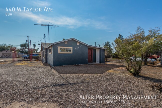 Building Photo - 440 W Taylor Ave