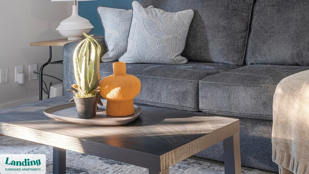 Building Photo - 2000 E Lake Pkwy