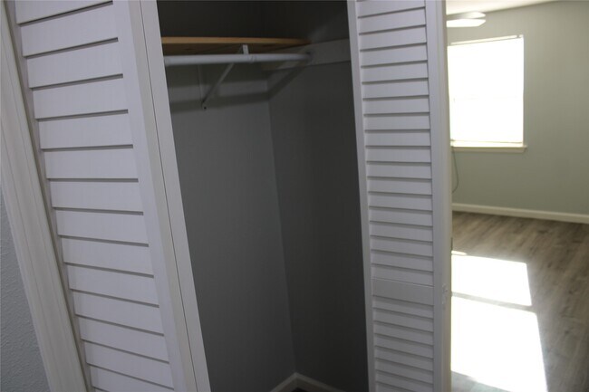 Building Photo - 4214 Fuqua St