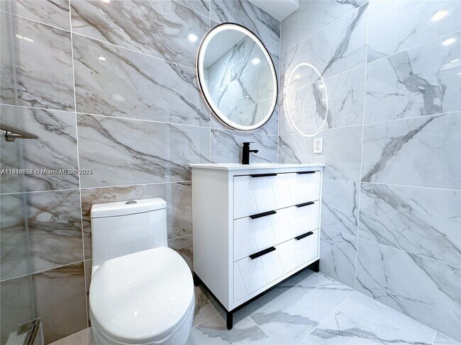 Building Photo - 501 Three Islands Boulevard