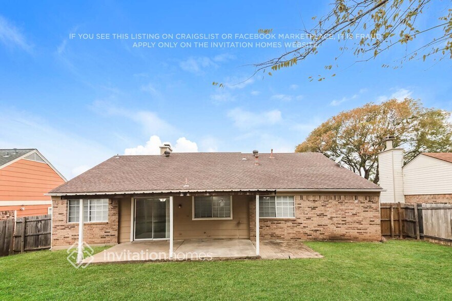 Building Photo - 4136 Hathaway Dr