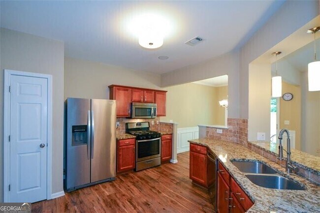Building Photo - 1781 Waterside Dr