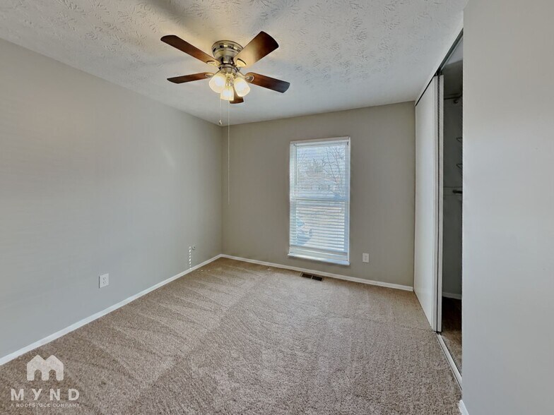 Building Photo - 1349 Westshire Rd