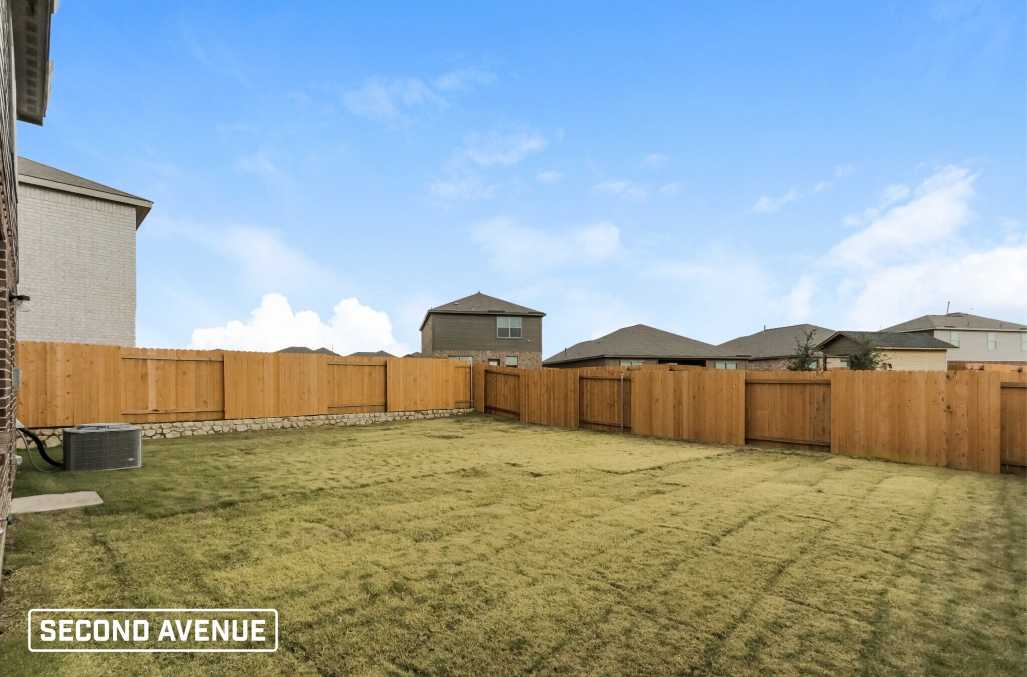 Building Photo - 609 Micah Ln