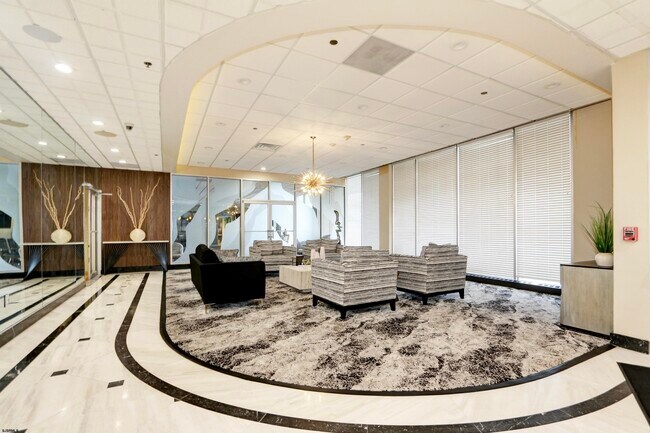Building Photo - 101 S Plaza Pl
