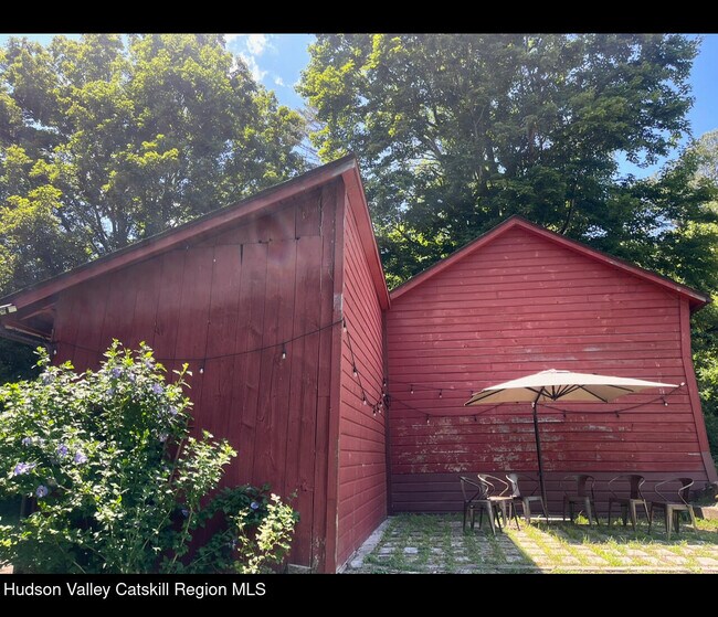 Building Photo - 1523 Co Rd 28