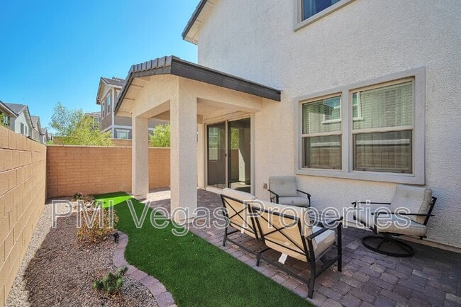 Building Photo - 780 Aurora Vale Pl