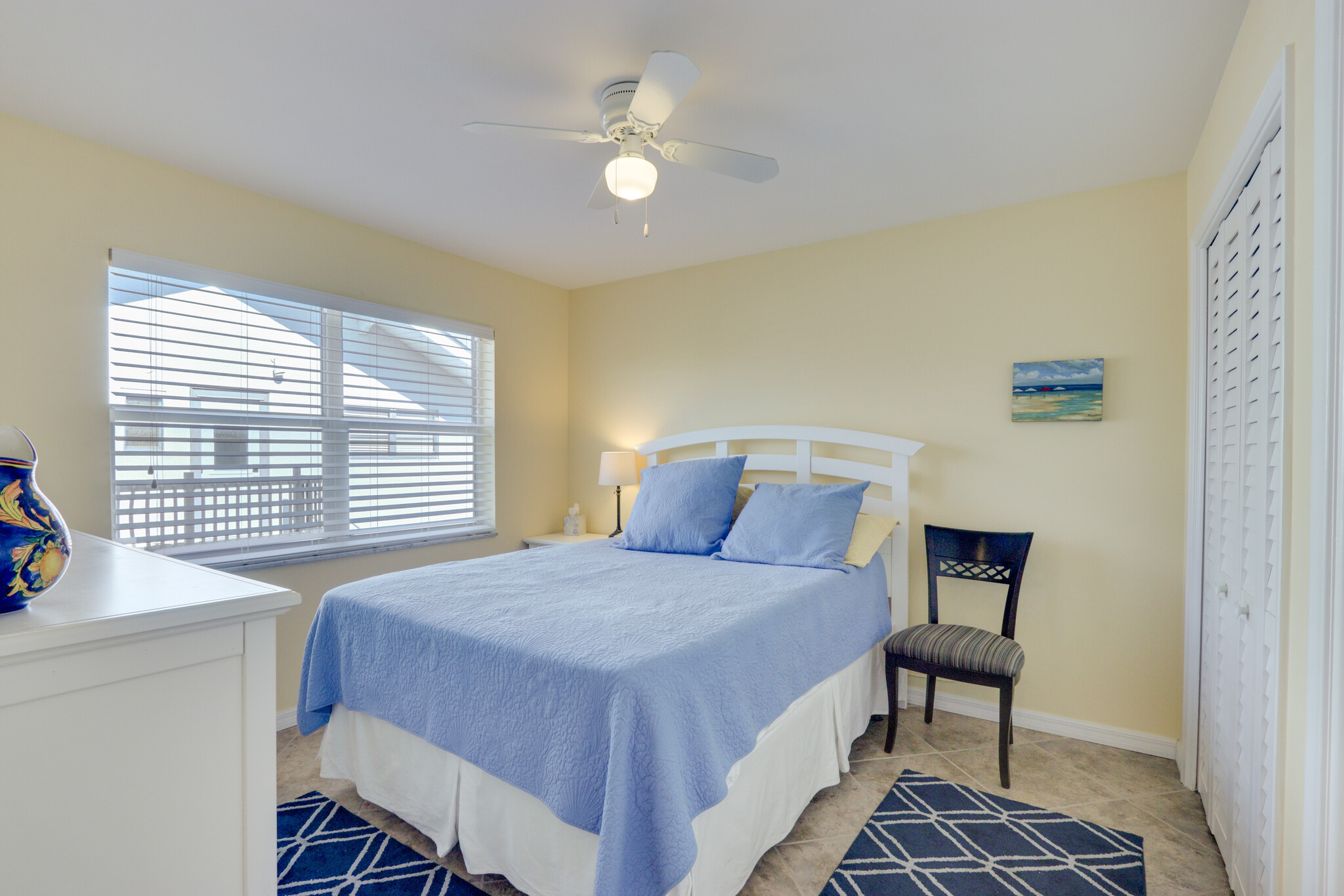 Guest Bedroom - 230 S Lakeside Dr