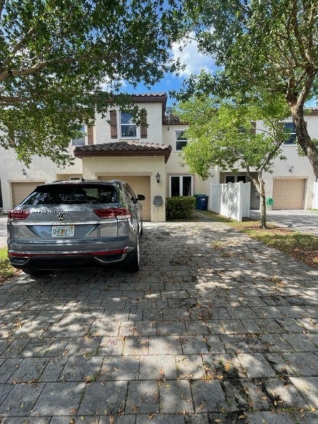 Building Photo - 17051 SW 96th St