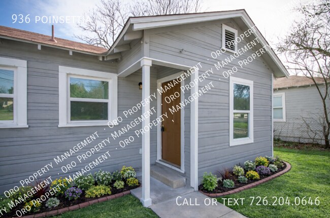 Building Photo - 936 poinsettia-