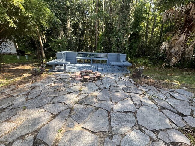 Building Photo - 10941 Mill Pond Way