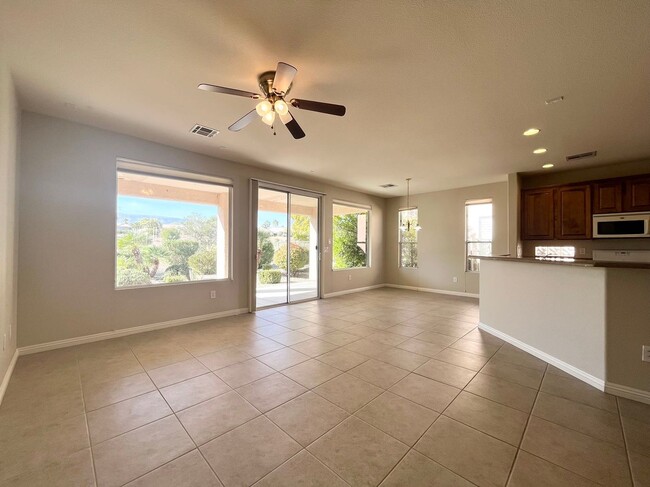 Building Photo - Age restricted 55+.charming one-story single-family house
