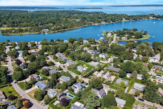 Building Photo - 28 Windermere Dr