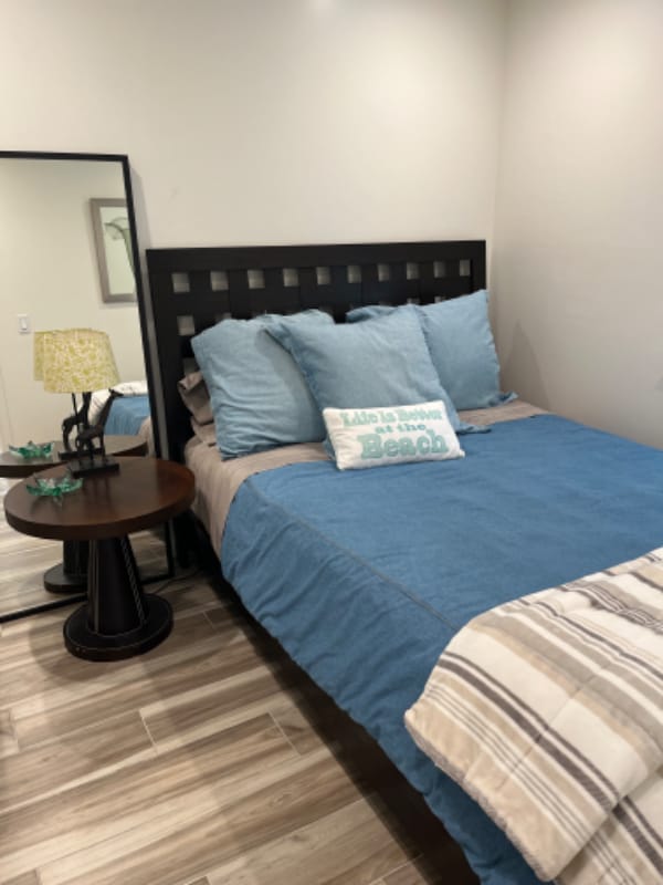 Building Photo - 6891 Pasado Rd