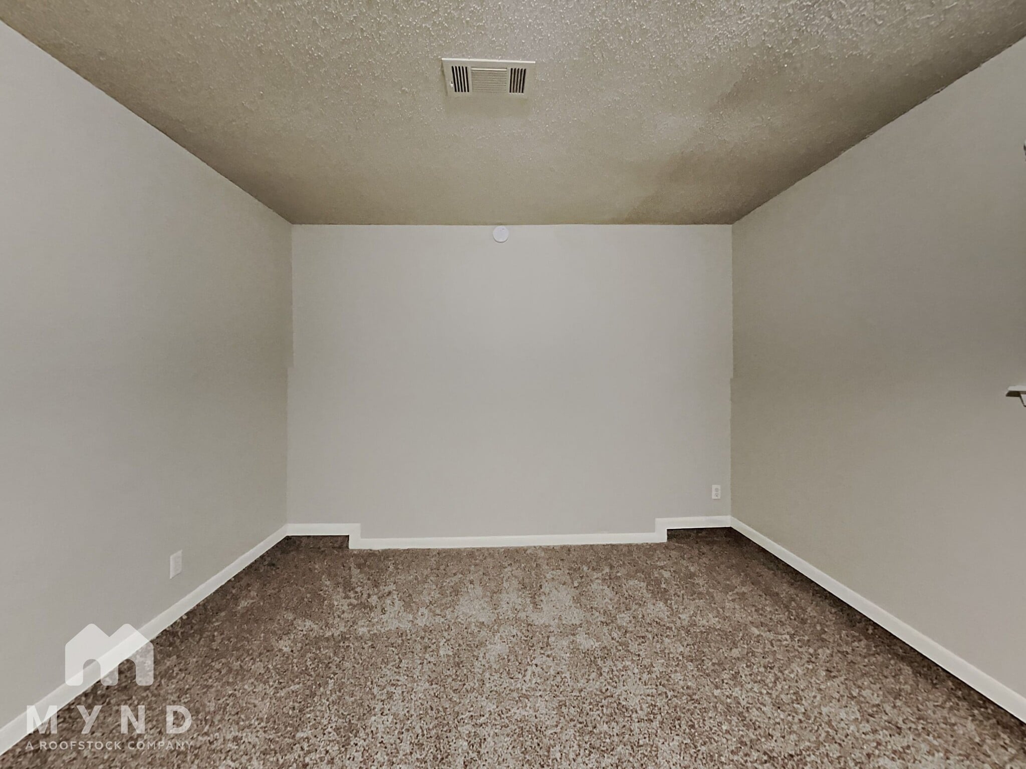 Building Photo - 4801 Meadowood Dr