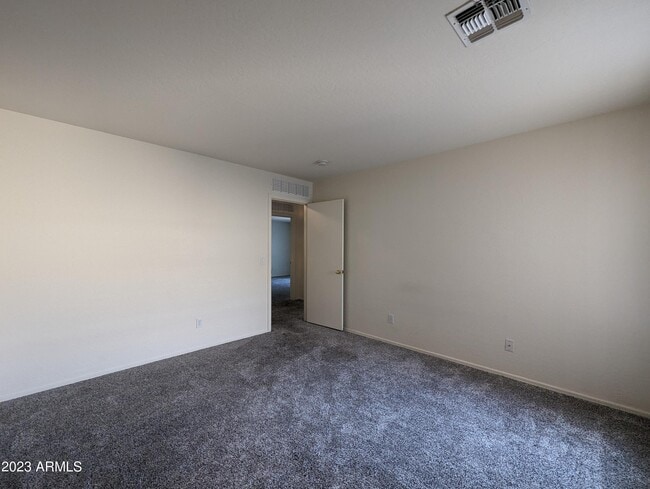 Building Photo - 3215 W St Anne Ave