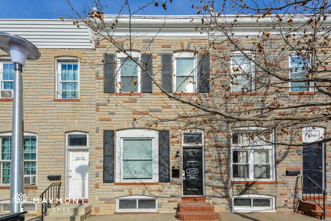 Primary Photo - Charming 2-Bedroom Townhome
