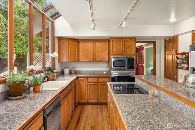 Building Photo - 17248 NE 125th St