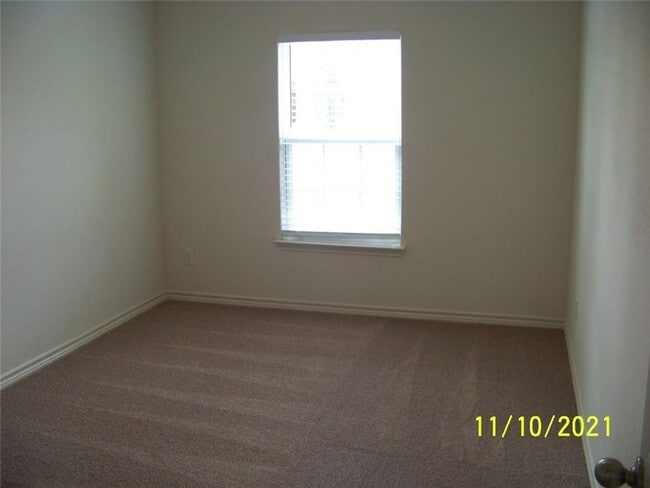 Building Photo - Excellent single story 4 bedroom in Jarrell