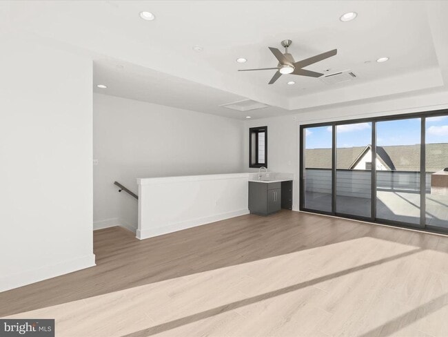 Building Photo - 14920 Dispatch St