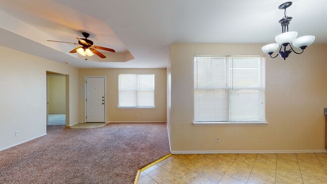 Building Photo - 2 WEEKS FREE RENT!!! PRICE IMPROVEMENT $1,295!!!