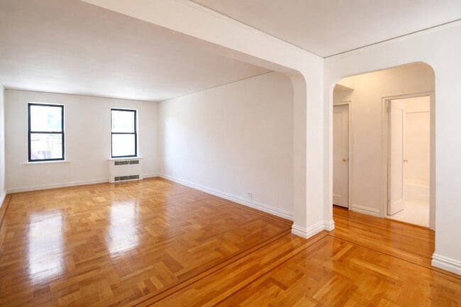 Floorplan - 560 West 218th Street