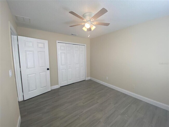 Building Photo - 4947 Ava Pointe Dr