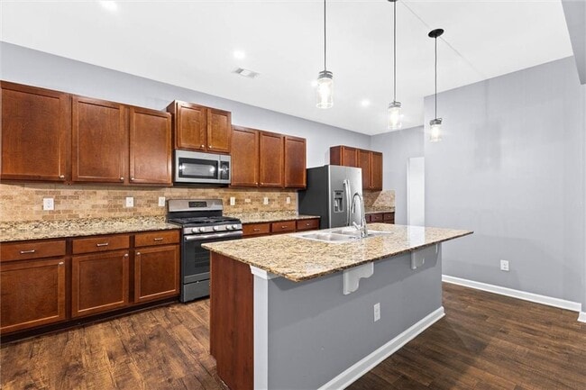 Building Photo - 407 Aviary Ln