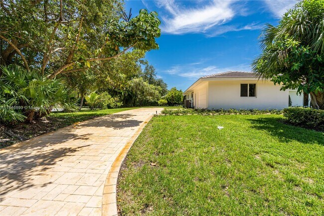 Building Photo - 7620 SW 164th St