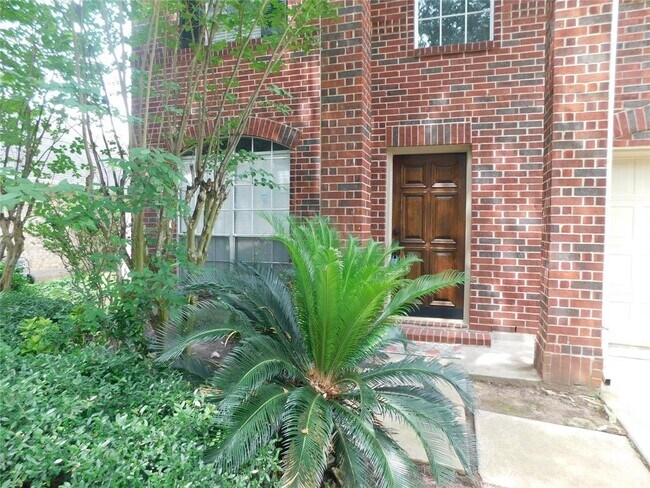 Building Photo - 2914 Bluegrass Ct