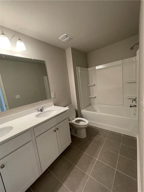 Building Photo - 813 Upper Dove Ct